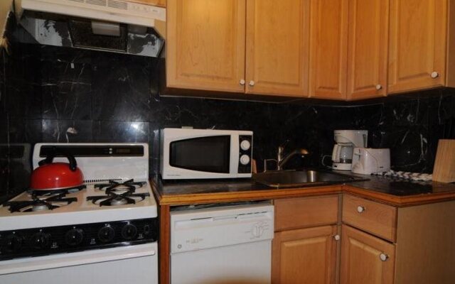 Midtown East Apartments