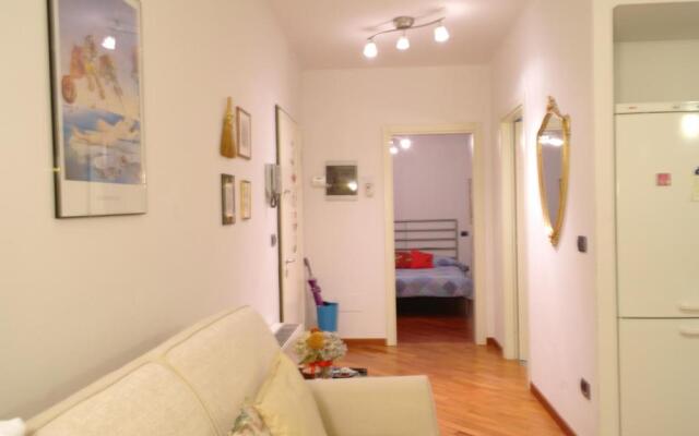 Bright Gioberti Courtyard