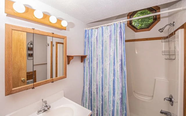 Bearbnb by Taylor Made Deep Creek