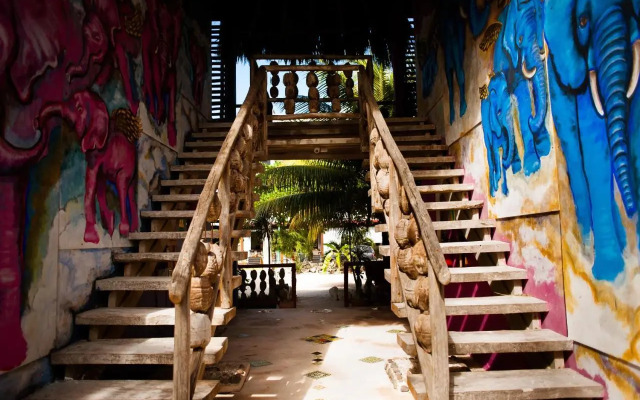 Nacional Beach Club & Bungalows