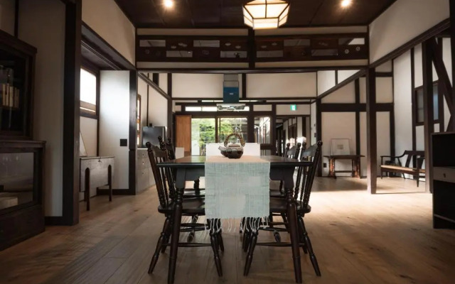 Oito 美しい街並みに佇む喫茶と宿