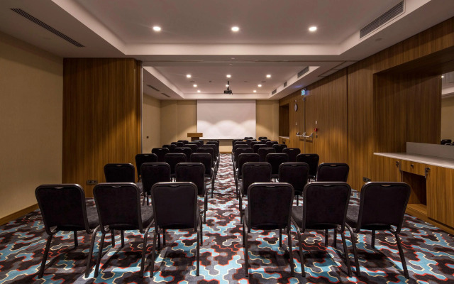 Hampton by Hilton Istanbul Kurtkoy