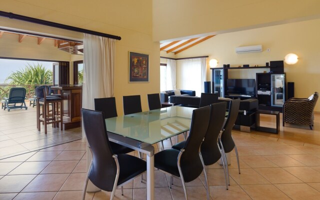 San Lameer Villa Rentals Three Bedroom Luxury 13908