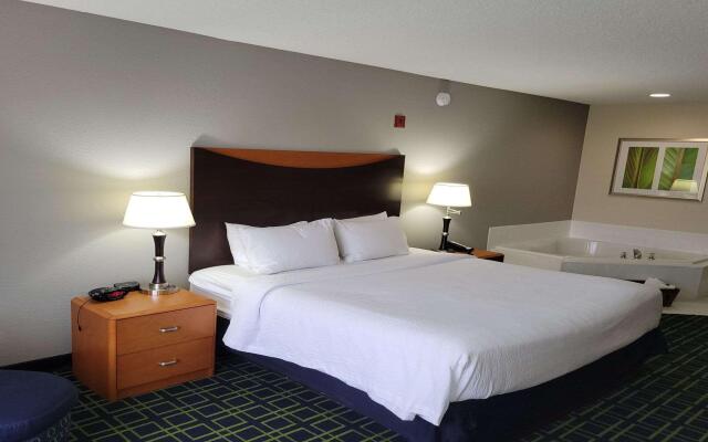 Best Western Louisville South / Shepherdsville