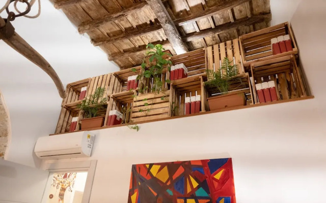 Citycenter Unique Apartment-sleeps 2- Pet Friendly