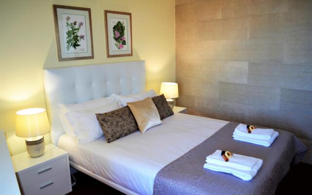 Funchal Window City Center by Madeira Sun Travel