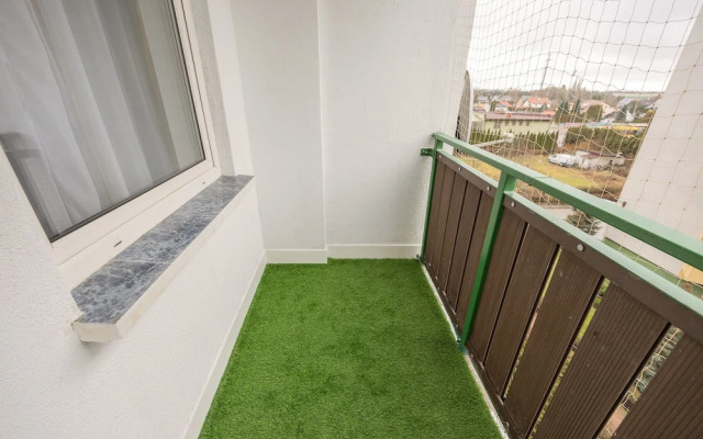 Apartment With Two Balconies by Renters