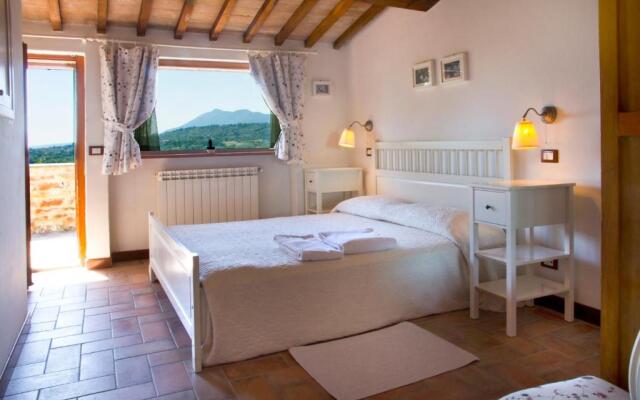 Welcome at Poggio Cantarello Country Home Tuscany