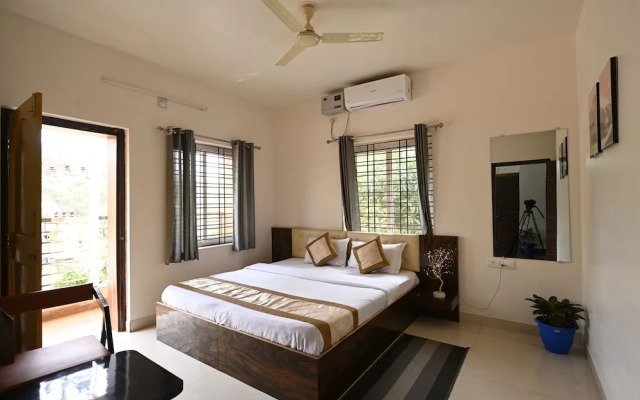 Clover Villa Hotels