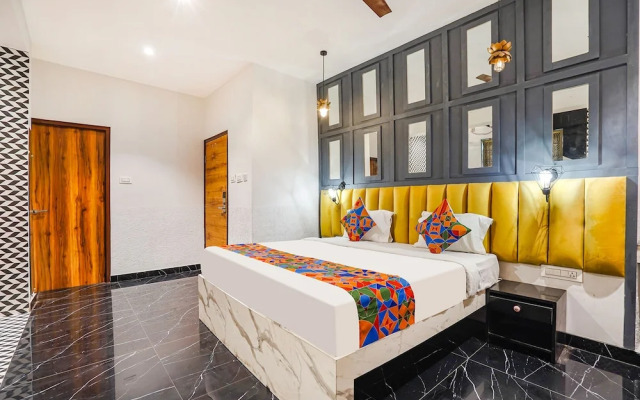 Fabhotel Chs