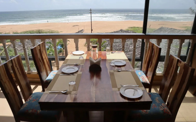 Angela Beach House ( Lui)