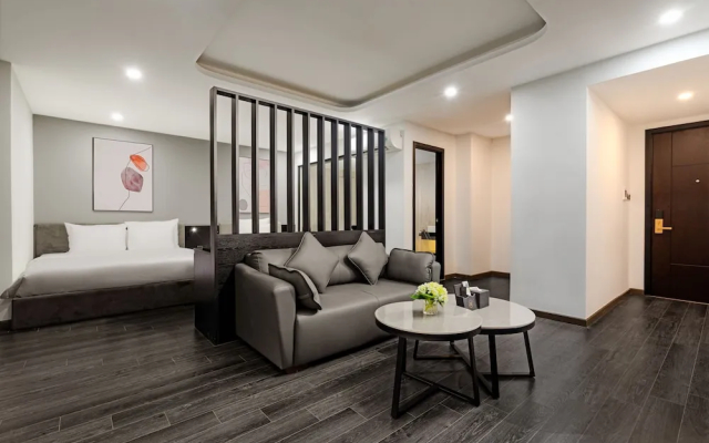 Mercy Emerald Hotel