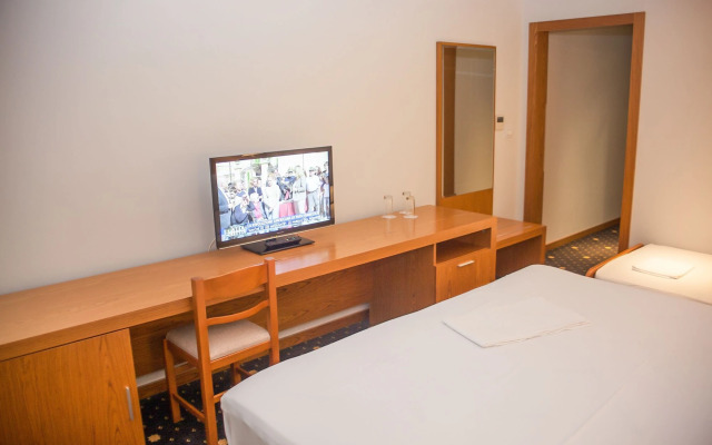 Hotel Agimi