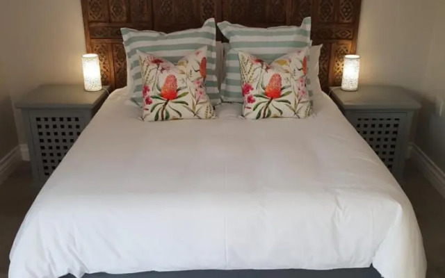 Waterkloof Glen Flatlet