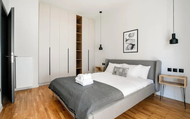 Astoria -Luxury 2-BR Apartment in Athens