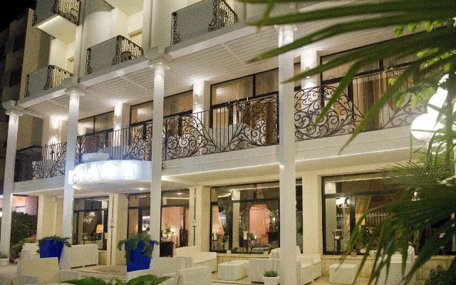 Hotel Baby Bed and Breakfast