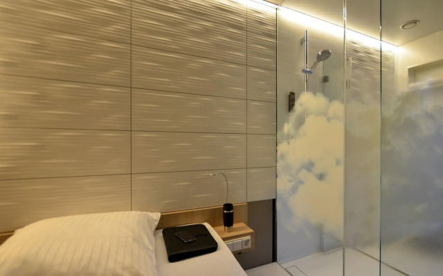 MY CLOUD Transit Hotel (Guests with international flights only)