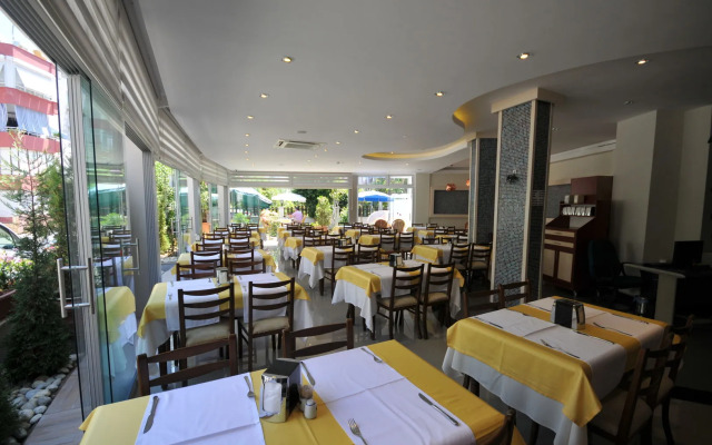 Kleopatra Micador Hotel