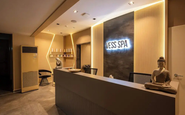 Vess Hotel & SPA