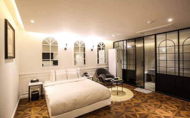 Jeonju Mari Hotel Terminal Store