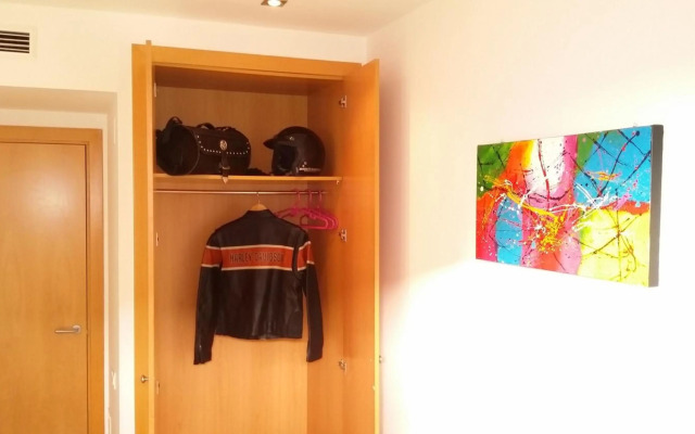 ALEXANDRA´s BEACH-PORT