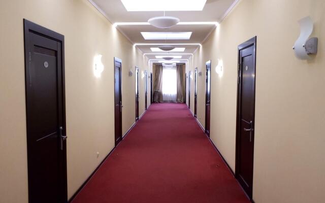 Bon Voyage, 1st building, 2nd floor