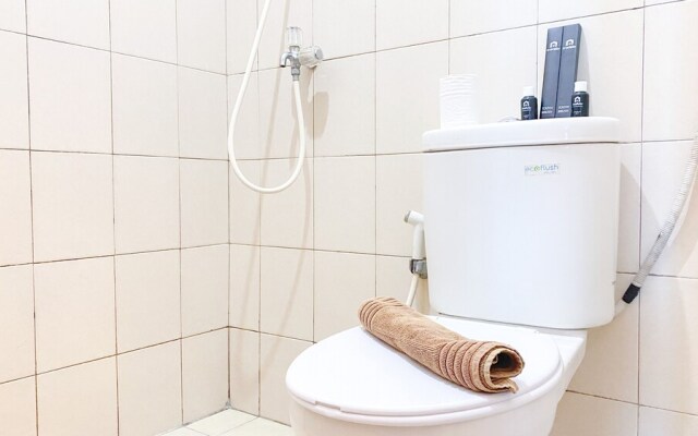 Good Deal And Cozy Stay Studio Room Tifolia Apartment