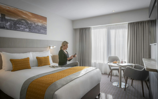Maldron Hotel Newcastle - Image 3