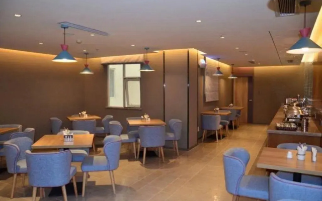 Homeinn Neo (Guangzhou Zhujiang New Town)