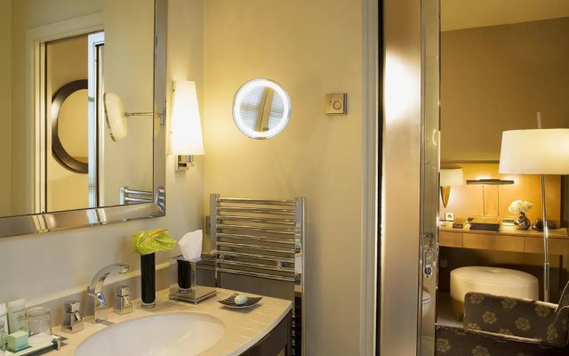 Renaissance Paris Vendome Hotel