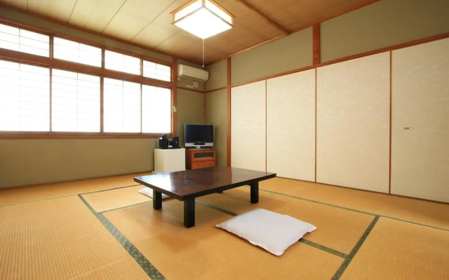 Komuroya Ryokan