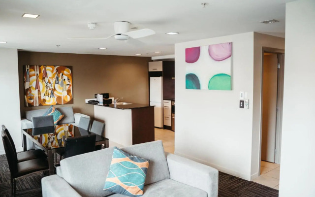 Auckland City Hotel