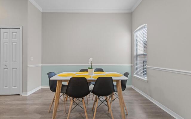 Perfect Amenities and Perfect Location