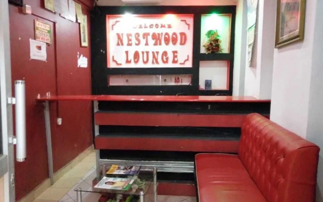 Nestwood Hotel