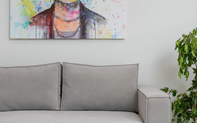 Design & Veranda next to Mahane Yehuda Market by FeelHome