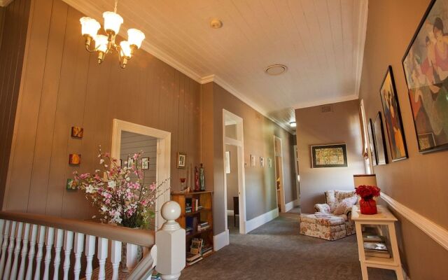 Willowgate Hall Luxury Hosted B&B