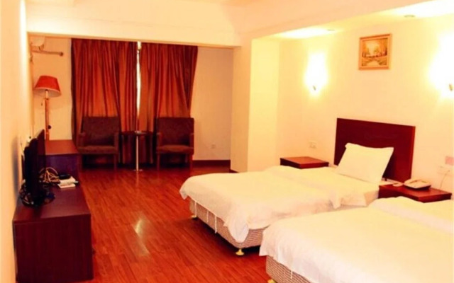 Yi Jia Holiday Hotel