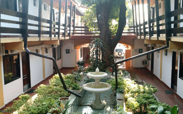 Hostal Residencial Leones de Castilla