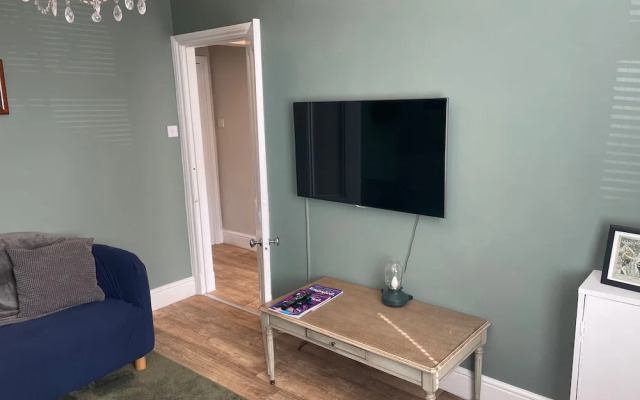 Comfy 1Bd Retreat In The Heart Of Alderley Edge