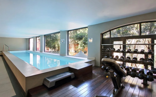 ITC Hospitality Group One Bedrooms Rockwell Building