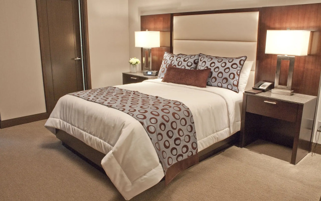 The Pearl New York