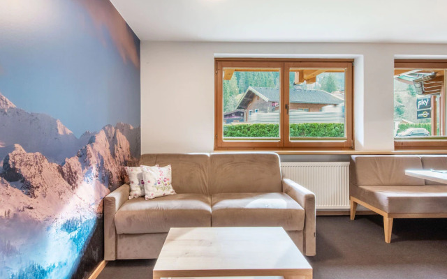 Apartment in Wald im Pinzgau With Pool