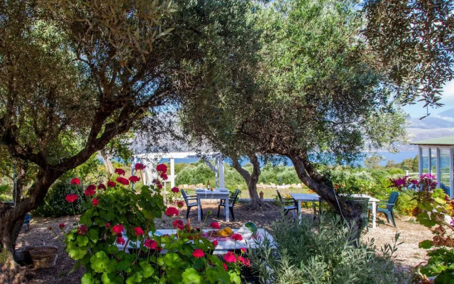 Secret Garden Hideaway in Kefalonia