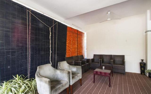 10594 Hotel Marie Gold