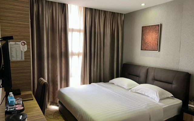 Milano Hotel – Guest Rooms – Kluang
