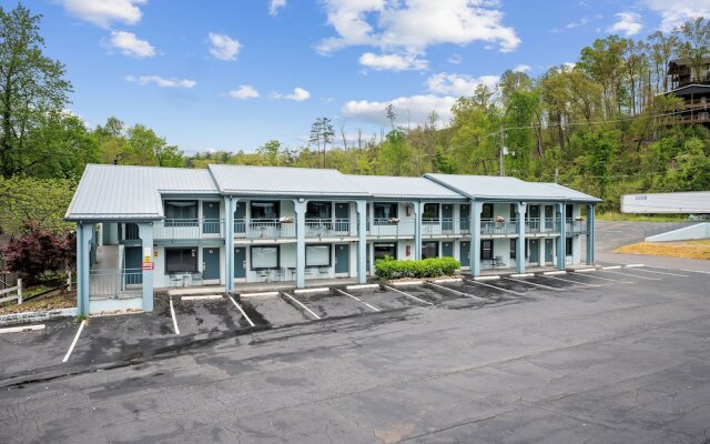 Country Town N Suites