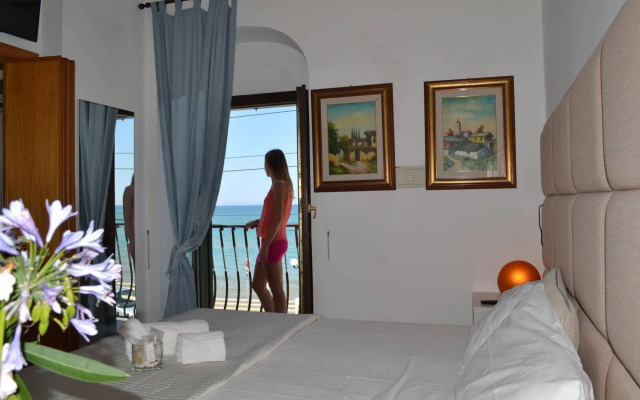 Albergo Residence Villa a Mare