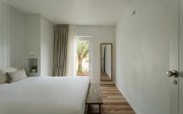 Imago Houses 2 - by MET