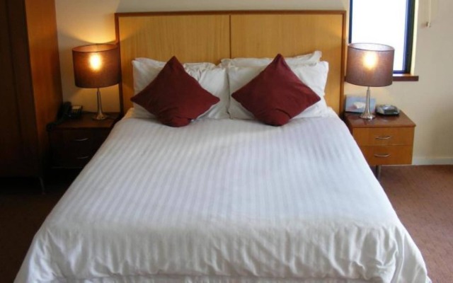 Ocean Beach Hotel