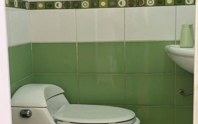 Habitación Alborada 2 con baño privado